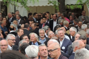 Les maires au rendez-vous du Conseil général. 