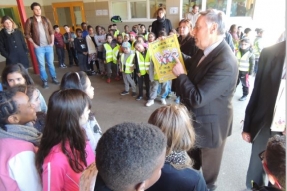 Chenôve - Opération Ville Propre. 150 jeunes mobilisés.