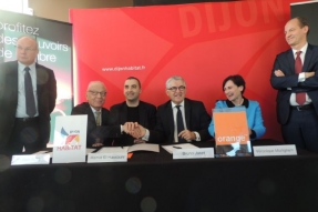 Dijon Habitat et Orange s'engagent pour le déploiement de la fibre optique dans 9 071 logements du Grand-Dijon.