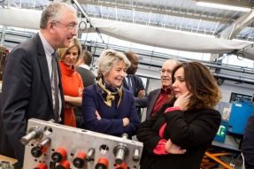 Investissement dans les compétences pour davantage de jeunes et de demandeurs d'emploi formés