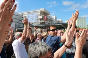 Bienvenue à la nouvelle place Nelson Mandela à Longvic !