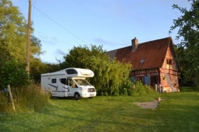 Une opportunité pour cet été : louer son jardin à des vacanciers qui recherchent un lieu calme et préservé pour camper.