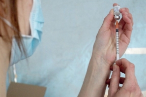 COVID-19 en BFC : Régulation des rendez-vous en cours dans les centres de vaccination de la région