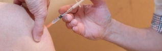 La vaccination commencera le 18 janvier pour les plus de 75 ans
