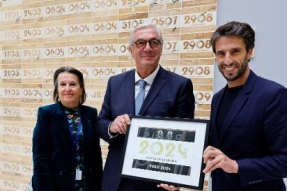 Relais de la flamme olympique en Côte-d'Or : Tony Estanguet et François Sauvadet ont signé la convention faisant de la Côte-d'Or un partenaire privilégié des JO de Paris 2024 
