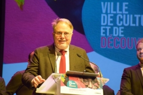 Tenir ses engagements, ne laisser aucun de ses enfants sur le bord du chemin 