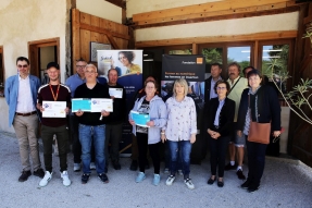 La Fondation Orange soutient la SDAT à Seurre pour favoriser l'insertion socio-professionnelle et l'épanouissement de ses bénéficiaires grâce au numérique.