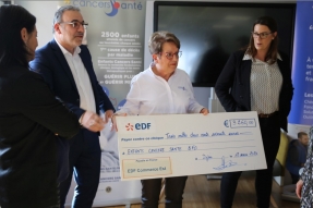 EDF remet un don à l’association Enfants Cancers Santé Bourgogne Franche-Comté