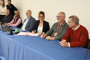 Signature entre la Région, la Banque alimentaire et trois lycées volontaires d’une convention visant à expérimenter le don alimentaire