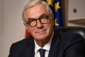 Rapport Ravignon « Le rôle essentiel des Départements réaffirmé »