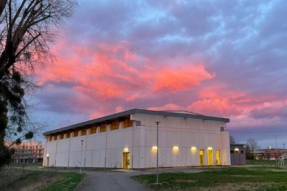 Le Conseil Régional Bourgogne Franche-Comté a inauguré les travaux de restructuration du gymnase et du mur d'escalade du lycée Mathias à Chalon-sur-Saône