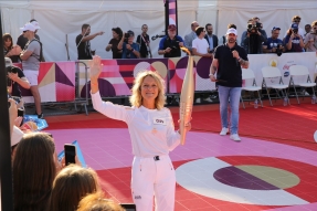 La Flamme paralympique en Côte-d'Or a fait halte à Châtillon-sur-Seine