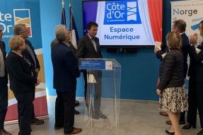 La grande foule… et un temps clément pour le coup d'envoi officiel de la deuxième Semaine Côte-d'Or Numérique