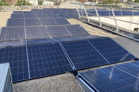 200 m2 de panneaux photovoltaïques sur la toiture de la cité Henry Berger du Département de la Côte-d'Or