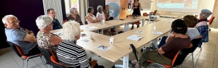 Belle participation au café-débat autour du numérique à Selongey 