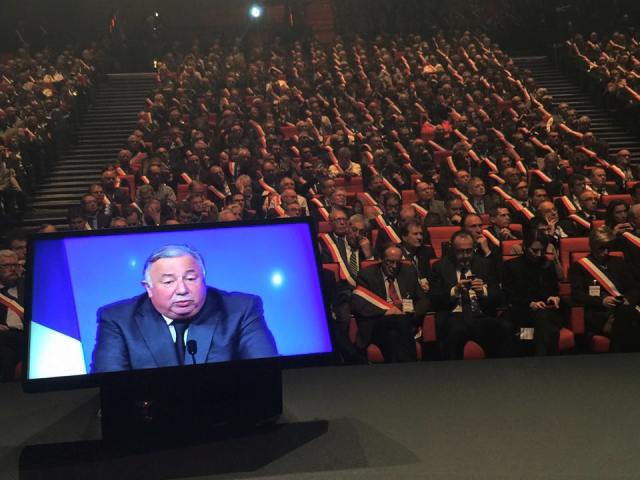 ASSEMBLEE DES MAIRES DE FRANCE 18 NOVEMBRE 2015 MARIE QUIQUEMELLE ECHO DES COMMUNES