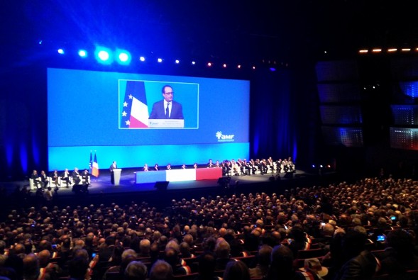 ASSEMBLEE DES MAIRES DE FRANCE 18 NOVEMBRE 2015 MARIE QUIQUEMELLE ECHO DES COMMUNES