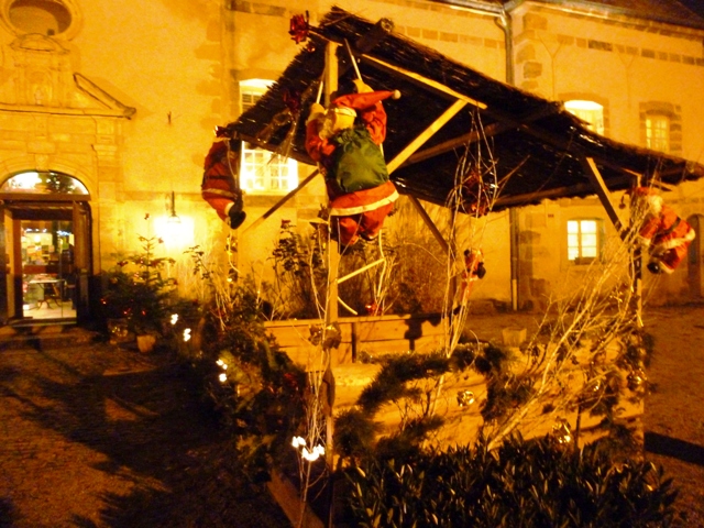 MAISON DES ARTS DELA TABLE MARIE QUIQUEMELLE ECHODES COMMUNES 2015