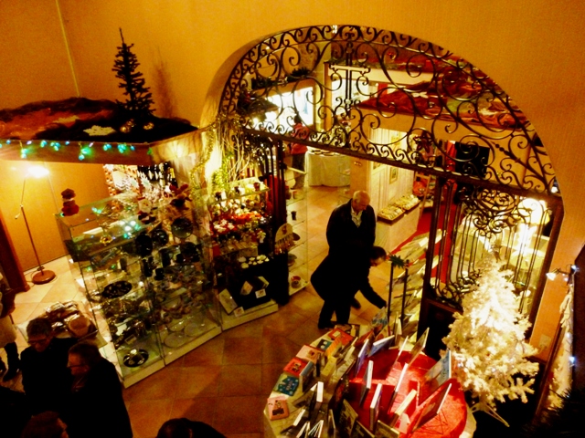 MAISON DES ARTS DELA TABLE MARIE QUIQUEMELLE ECHODES COMMUNES 2015