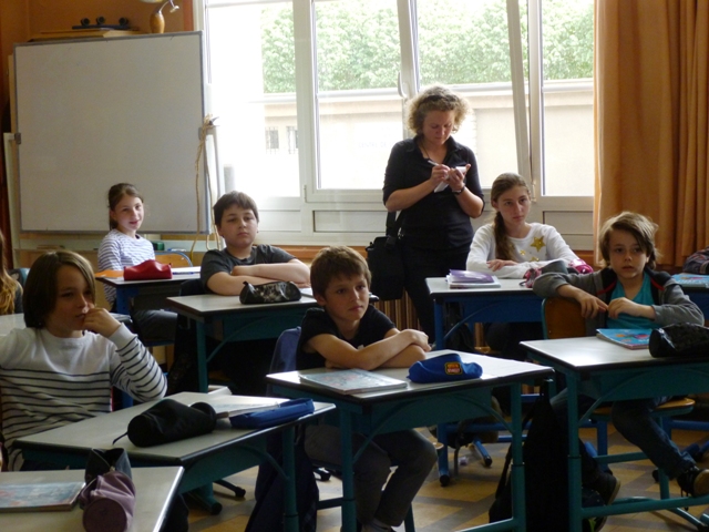 FRANCOIS SAUVADET UN DEPUTE A L'ECOLE MARIE QUIQUEMELLE 2016 ECHO DES COMMUNES