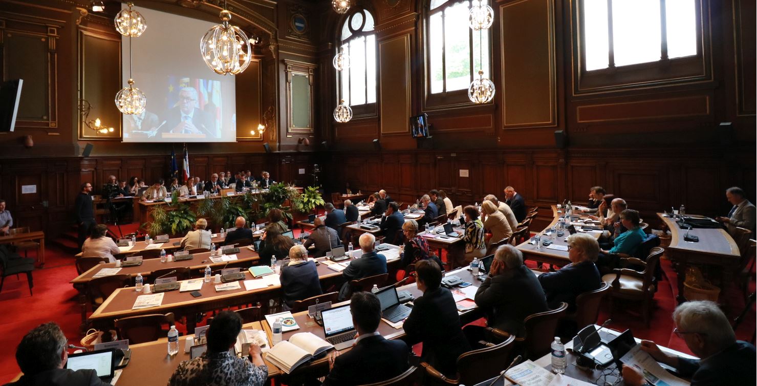 Lutte contre la pauvret&eacute;, le D&eacute;partement et l'Etat s'engagent via le Pacte de Solidarit&eacute; C&ocirc;te-d'Or
