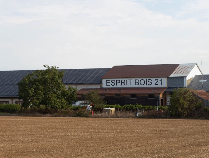 LA CENTRALE PHOTOVOLTA&Iuml;QUE DE COLLONGES-ET-PREMI&Egrave;RES