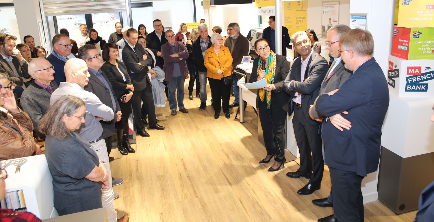 La ville de Chen&ocirc;ve et La Poste main dans la main pour un service de qualit&eacute; aux habitants.