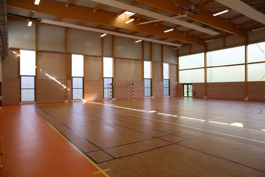 Saulon-La-Chapelle inaugure sa nouvelle salle multi-activit&eacute;s intercommunale.