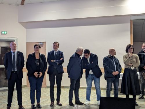 Les repr&eacute;sentants des institutions locales et nationales pr&eacute;sents pour les voeux de la Com Com Rives de Sa&ocirc;ne &copy;Nad&egrave;ge Hubert