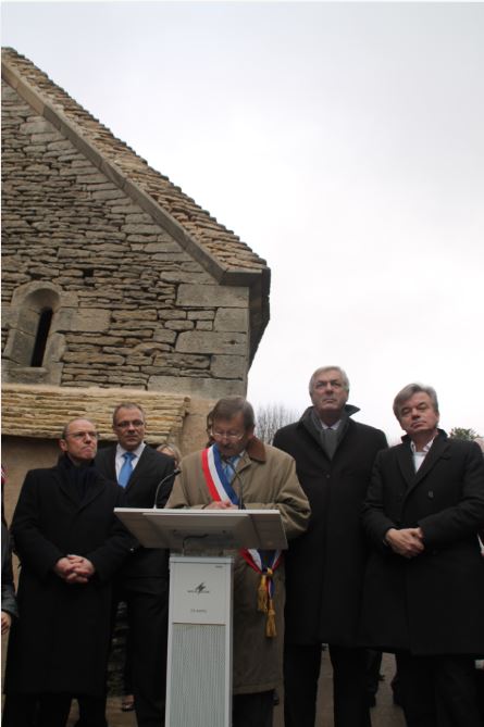 Inauguration de la restauration de la Chapelle Sainte Anne &agrave; Mont-Saint-Jean.
