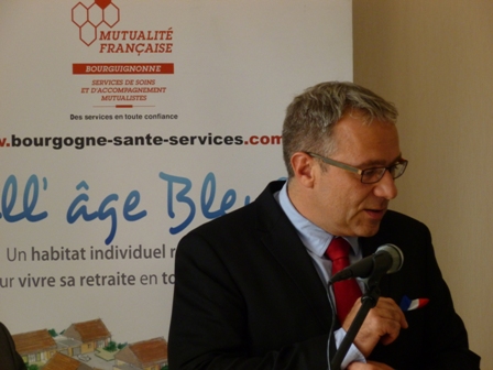 VILL AGE BLEU VENAREY MARIE QUIQUEMELLE ECHO DES COMMUNES