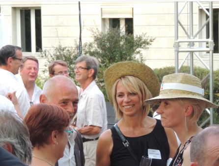 R&eacute;ception des Maires dans les jardins du Conseil D&eacute;partemental. Echo des communes