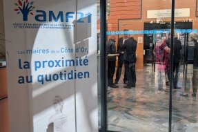 les-maires-raunis-par-l-amf