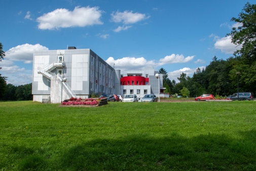 NiÃ¨vre : L'ARS suspend temporairement l'activitÃ© du centre mÃ©dical La VÃ©nerie