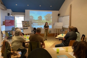leuglay-des-alus-locaux-en-visite-pour-mieux-comprendre-les-paysages