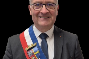 C'est comment d'être maire à ... Auxonne