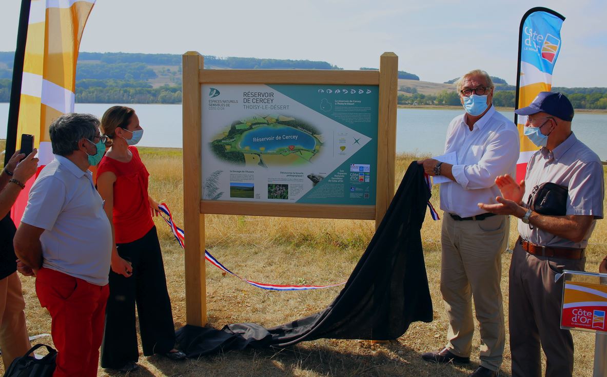 la labellisation du r&eacute;servoir de Cercey en espace naturel sensible.