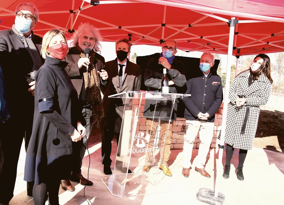 Pose de la 1&egrave;re pierre de la Cit&eacute; des Vins et des Climats de Bourgogne &agrave; Beaune
