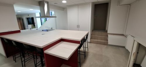 am&eacute;nagement d'une cuisine p&eacute;dagogique au Foyer de la manutention pour la SDAT &copy;Opti-Immo-Conseil